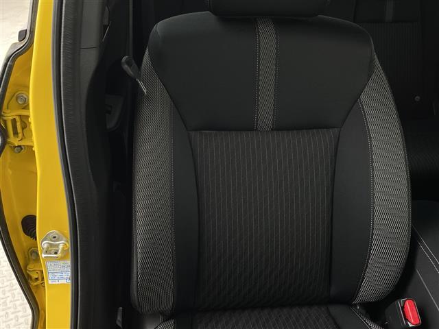 フィットハイブリッド Ｓ　ホンダセンシング　純正ＳＤナビ　衝突被害軽減ブレーキ　ＬＥＤヘッドライト　バックモニター　フルセグＴＶ　ドラレコ　Ｂｌｕｅｔｏｏｔｈ　スマートキー　ＥＴＣ　レーダークルーズ　レーンキープ　ＤＶＤ　純正アルミ（21枚目）