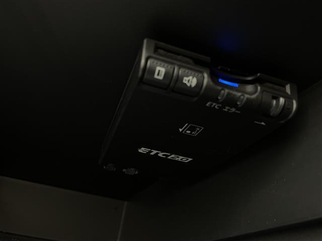 ノート e-パワーオーテック スポーツスペック 純正ナビ バックモニター フルセグTV 前後ドラレコ 衝突被害軽減ブレーキ フルエアロ クルーズコントロール HIDオートライト Bluetooth スマートキー ETC レーンキープ DVD(23枚目)