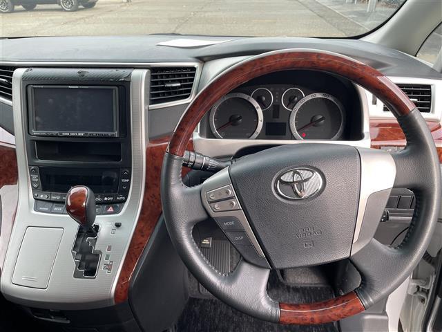 ヴェルファイア 2.4Z プラチナムセレクション HDDナビ CD BT DVD バックカメラ フルセグ 両側パワースライドドア(4枚目)