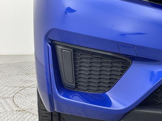 フィット １３Ｇ・Ｆパッケージ　メモリナビ　ＣＤ　ＤＶＤ　ＥＴＣ　バックカメラ　ハロゲン　ワンセグ（12枚目）