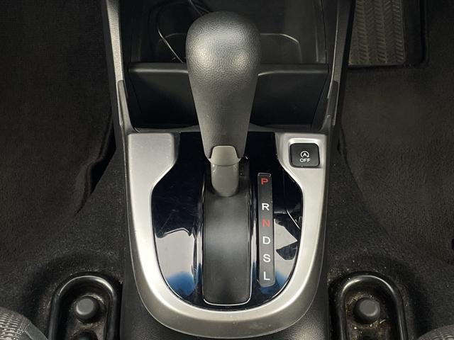 フィット １３Ｇ・Ｆパッケージ　メモリナビ　ＣＤ　ＤＶＤ　ＥＴＣ　バックカメラ　ハロゲン　ワンセグ（38枚目）