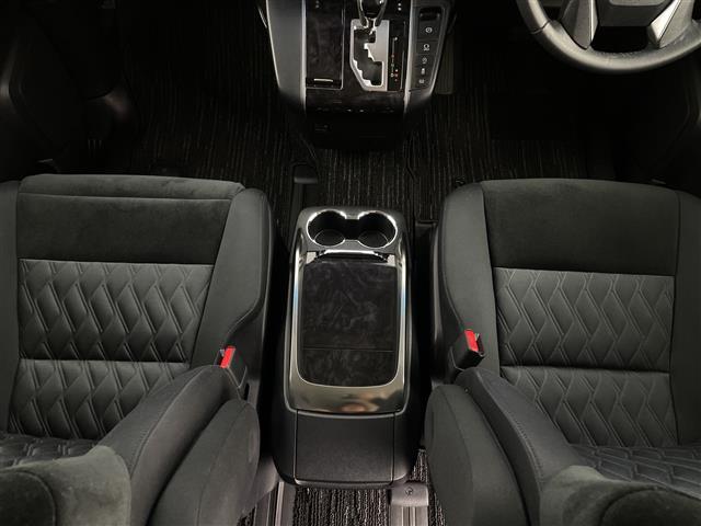 ヴェルファイア ２．５Ｚ　Ａエディション　純正１０インチナビ　両側パワースライド　衝突被害軽減ブレーキ　ＬＥＤヘッドライト　バックモニター　フルセグＴＶ　ドラレコ　Ｂｌｕｅｔｏｏｔｈ　スマートキー　ＥＴＣ　レーダークルーズ　コーナーセンサー（19枚目）