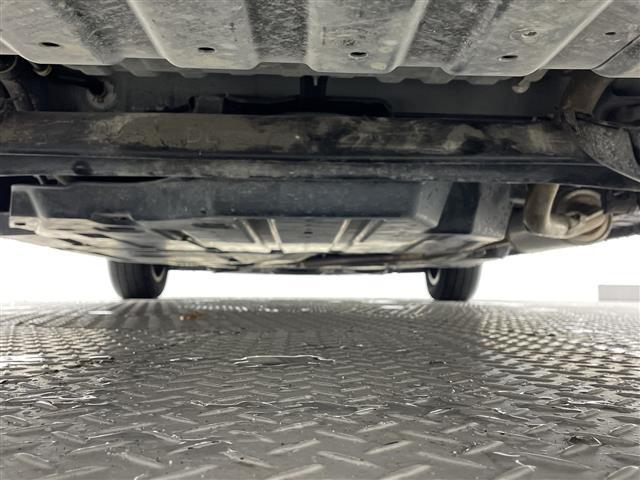 フリード+ハイブリッド ハイブリッド・クロスター 両側パワースライド バックモニター 純正ナビ 衝突被害軽減ブレーキ LEDヘッドライト フルセグTV ドラレコ Bluetooth スマートキー シートヒーター ETC ルーフレール レーダークルーズ(2枚目)