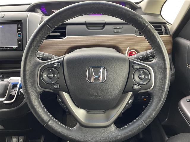 フリード+ハイブリッド ハイブリッド・クロスター 両側パワースライド バックモニター 純正ナビ 衝突被害軽減ブレーキ LEDヘッドライト フルセグTV ドラレコ Bluetooth スマートキー シートヒーター ETC ルーフレール レーダークルーズ(13枚目)