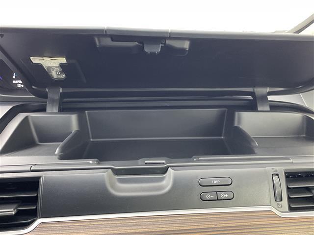 フリード+ハイブリッド ハイブリッド・クロスター 両側パワースライド バックモニター 純正ナビ 衝突被害軽減ブレーキ LEDヘッドライト フルセグTV ドラレコ Bluetooth スマートキー シートヒーター ETC ルーフレール レーダークルーズ(15枚目)