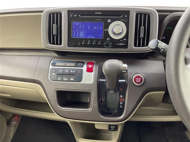 N-ONE G・Lパッケージ 4WD LEDヘッドライト スマートキー 純正オーディオ プッシュスタート ミラーヒーター ウィンカーミラー 電格ミラー スペアキー アイドリングストップ 冬タイヤ 純正フロアマット シガーソケット(5枚目)