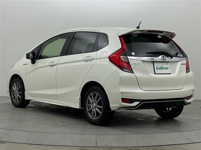 フィットハイブリッド Ｓパッケージ　ＬＥＤヘッドライト　フルセグＴＶ　ＳＤナビ　ＥＴＣ　Ｂｌｕｅｔｏｏｔｈ　スマートキー　クルーズコントロール　ＤＶＤ　純正アルミ　ウィンカーミラー　プッシュスタート　パドルシフト　冬タイヤ　スペアキー（43枚目）