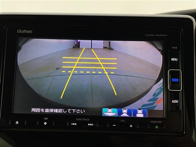 N-BOXカスタム G・Lターボホンダセンシング 純正メモリナビ バックモニター ETC 両側パワースライドドア ハーフレザーシート フルセグTV Bluetooth接続 パドルシフト 衝突被害軽減ブレーキ(7枚目)