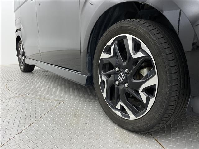 N-BOXカスタム G・Lターボホンダセンシング 純正メモリナビ バックモニター ETC 両側パワースライドドア ハーフレザーシート フルセグTV Bluetooth接続 パドルシフト 衝突被害軽減ブレーキ(40枚目)