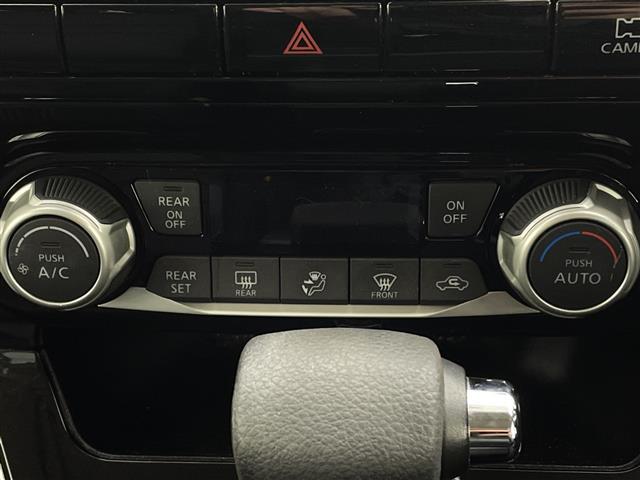 セレナ ハイウェイスターV ワンオーナー 純正SDナビ アラウンドビュー 両側パワースライド 衝突被害軽減ブレーキ LEDヘッドライト フルセグTV ブラインドスポットモニター Bluetooth スマートキー ETC(8枚目)