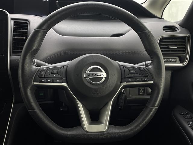 セレナ ハイウェイスターV ワンオーナー 純正SDナビ アラウンドビュー 両側パワースライド 衝突被害軽減ブレーキ LEDヘッドライト フルセグTV ブラインドスポットモニター Bluetooth スマートキー ETC(11枚目)