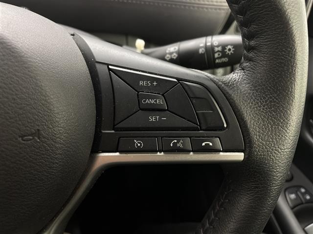 セレナ ハイウェイスターV ワンオーナー 純正SDナビ アラウンドビュー 両側パワースライド 衝突被害軽減ブレーキ LEDヘッドライト フルセグTV ブラインドスポットモニター Bluetooth スマートキー ETC(14枚目)