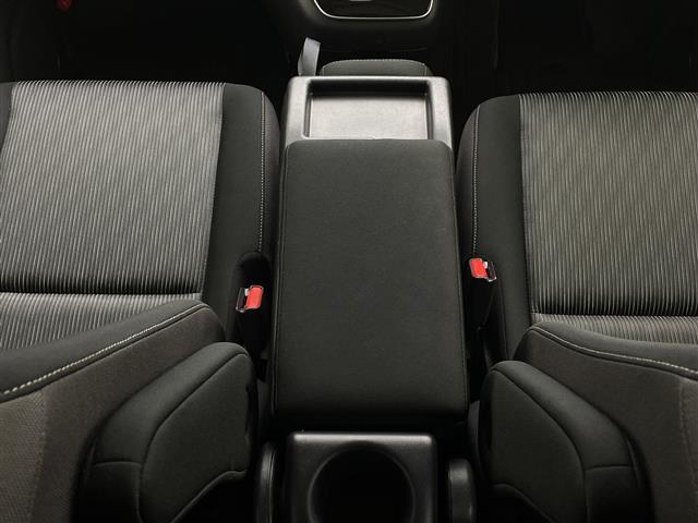 セレナ ハイウェイスターV ワンオーナー 純正SDナビ アラウンドビュー 両側パワースライド 衝突被害軽減ブレーキ LEDヘッドライト フルセグTV ブラインドスポットモニター Bluetooth スマートキー ETC(22枚目)