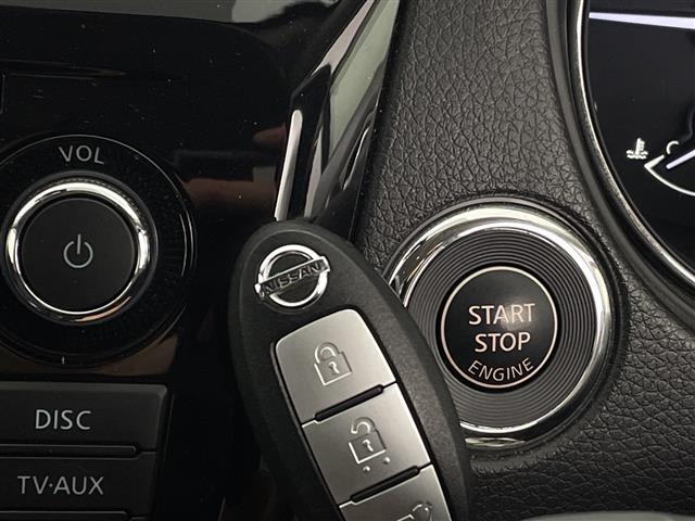 エクストレイル ２０Ｘｔ　エマージェンシーブレーキパッケージ　純正ＳＤナビ　アラウンドビュー　ドラレコ　衝突被害軽減ブレーキ　フルセグＴＶ　ブラインドスポットモニター　Ｂｌｕｅｔｏｏｔｈ　スマートキー　カプロンシート　シートヒーター　ＥＴＣ　パワーバックドア（19枚目）