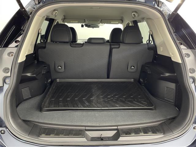 エクストレイル ２０Ｘｔ　エマージェンシーブレーキパッケージ　純正ＳＤナビ　アラウンドビュー　ドラレコ　衝突被害軽減ブレーキ　フルセグＴＶ　ブラインドスポットモニター　Ｂｌｕｅｔｏｏｔｈ　スマートキー　カプロンシート　シートヒーター　ＥＴＣ　パワーバックドア（27枚目）