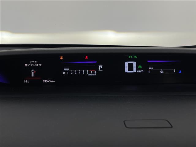 ステップワゴンスパーダ スパーダ ホンダセンシング メモリナビ CD BT DVD フルセグ バックカメラ 両側パワースライドドア LED(3枚目)