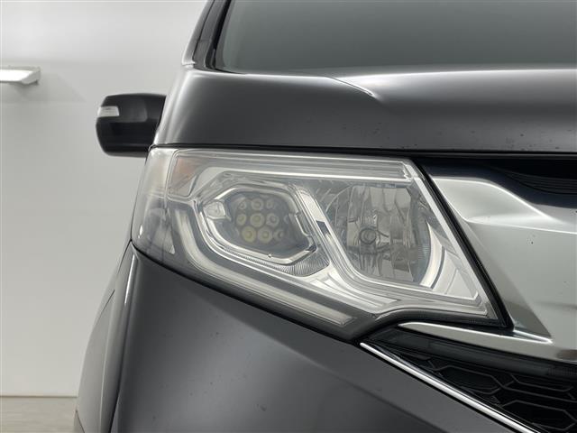 ステップワゴンスパーダ スパーダ ホンダセンシング メモリナビ CD BT DVD フルセグ バックカメラ 両側パワースライドドア LED(15枚目)