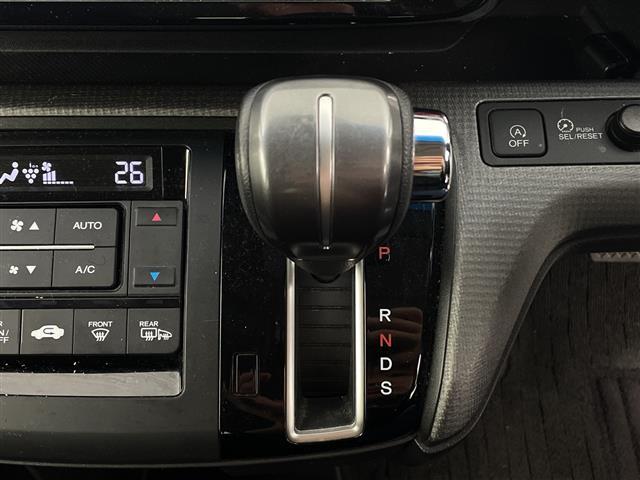 ステップワゴンスパーダ スパーダ ホンダセンシング メモリナビ CD BT DVD フルセグ バックカメラ 両側パワースライドドア LED(26枚目)