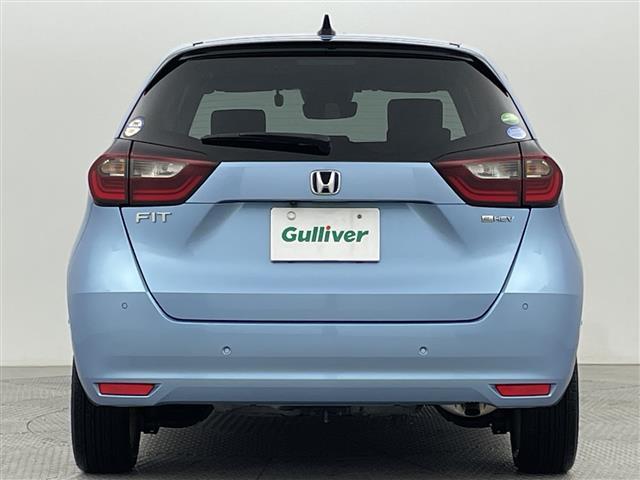 フィット ｅ：ＨＥＶホーム　純正ナビ　バックモニター　フルセグＴＶ　ドラレコ　ＬＥＤヘッドライト　衝突被害軽減ブレーキ　Ｂｌｕｅｔｏｏｔｈ　スマートキー　ＥＴＣ　レーダークルーズ　コーナーセンサー　レーンキープ　ＤＶＤ　冬タイヤ（32枚目）