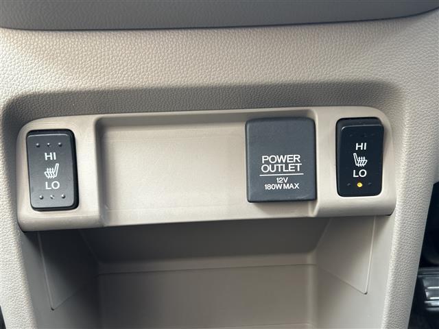 N-WGN C 4WD 純正オーディオ リモコンキー スペアキー シートヒーター ミラーヒーター ウィンカーミラー 電格ミラー ヘッドライトレベライザー 横滑り防止装置 社外フロアマット アイドリングストップ(3枚目)