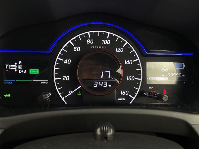 ノート ｅ－パワーニスモ　ＳＤナビ　ＣＤ　ＢＴ　ＥＴＣ　フルセグ　全周囲カメラ　デジタルインナーミラー　ドラレコ（11枚目）