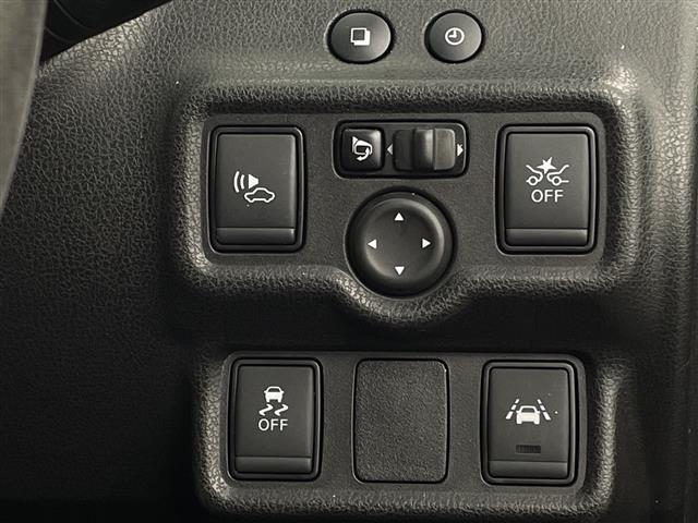 ノート ｅ－パワーニスモ　ＳＤナビ　ＣＤ　ＢＴ　ＥＴＣ　フルセグ　全周囲カメラ　デジタルインナーミラー　ドラレコ（12枚目）