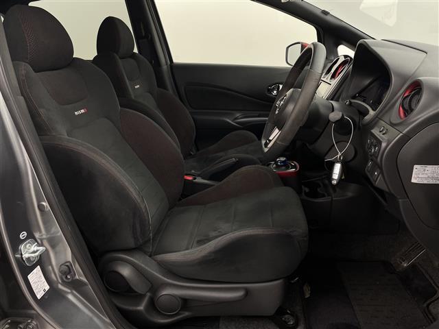 ノート ｅ－パワーニスモ　ＳＤナビ　ＣＤ　ＢＴ　ＥＴＣ　フルセグ　全周囲カメラ　デジタルインナーミラー　ドラレコ（20枚目）