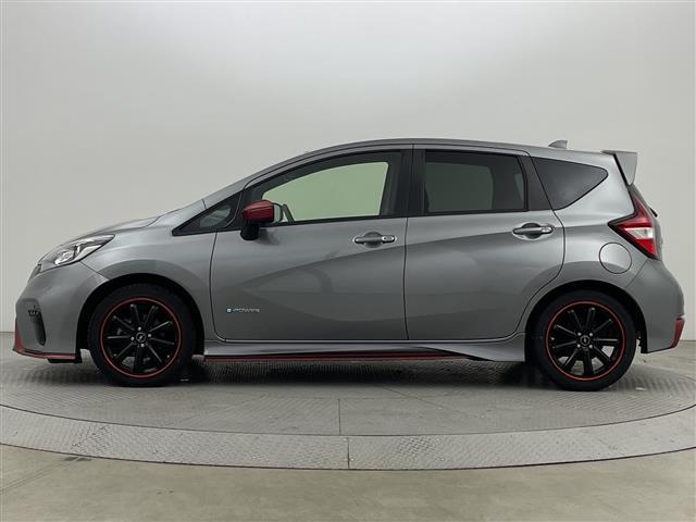 ノート ｅ－パワーニスモ　ＳＤナビ　ＣＤ　ＢＴ　ＥＴＣ　フルセグ　全周囲カメラ　デジタルインナーミラー　ドラレコ（30枚目）