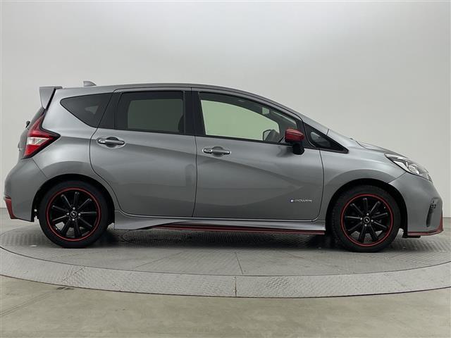 ノート ｅ－パワーニスモ　ＳＤナビ　ＣＤ　ＢＴ　ＥＴＣ　フルセグ　全周囲カメラ　デジタルインナーミラー　ドラレコ（34枚目）