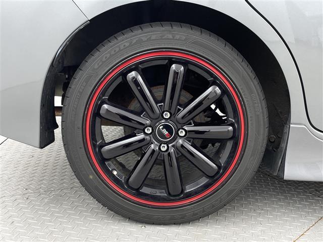 ノート ｅ－パワーニスモ　ＳＤナビ　ＣＤ　ＢＴ　ＥＴＣ　フルセグ　全周囲カメラ　デジタルインナーミラー　ドラレコ（40枚目）