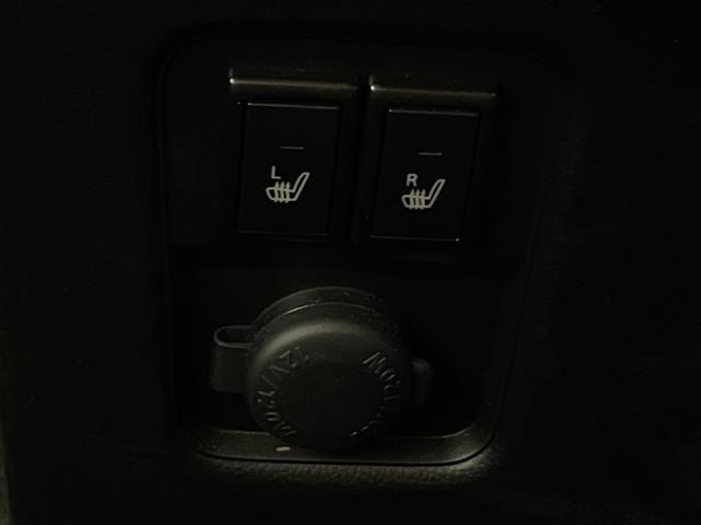 ワゴンＲ ハイブリッドＦＸ　メモリナビ　ＣＤ　ＳＤ　ワンセグ　ハロゲン　冬タイヤ４本セット（12枚目）