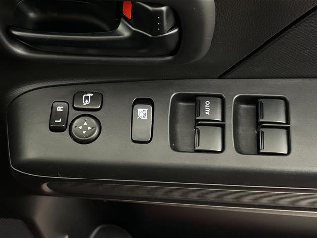 ワゴンＲ ハイブリッドＦＸ　メモリナビ　ＣＤ　ＳＤ　ワンセグ　ハロゲン　冬タイヤ４本セット（19枚目）