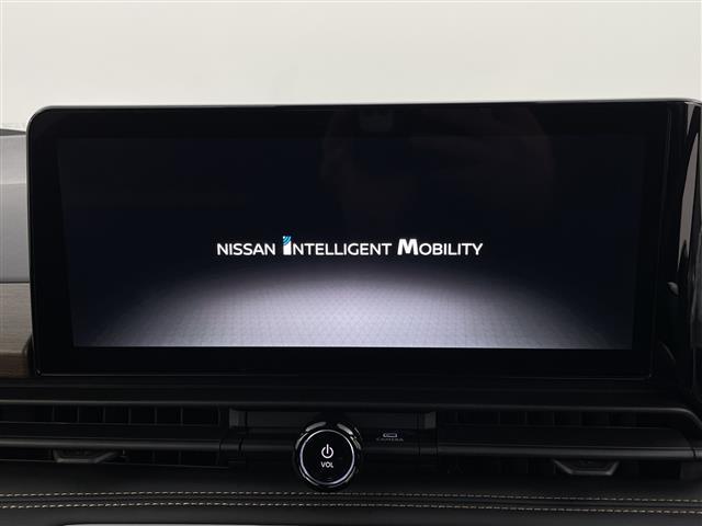 セレナ e-パワー ハイウェイスターV ワンオーナー 純正ナビ アラウンドビュー 衝突被害軽減ブレーキ 両側パワースライドドア フリップダウンモニター デジタルインナーミラー LEDヘッドライト バックモニター フルセグTV BSM(9枚目)