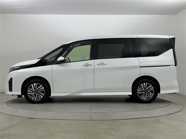 セレナ e-パワー ハイウェイスターV ワンオーナー 純正ナビ アラウンドビュー 衝突被害軽減ブレーキ 両側パワースライドドア フリップダウンモニター デジタルインナーミラー LEDヘッドライト バックモニター フルセグTV BSM(29枚目)