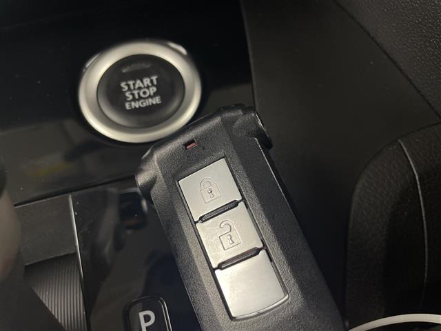 ｅＫスペースカスタム カスタムＴ　セーフティプラスエディション　純正ＳＤナビ　両側パワースライド　ＬＥＤヘッドライト　全周囲モニター　衝突被害軽減ブレーキ　フルセグＴＶ　Ｂｌｕｅｔｏｏｔｈ　スマートキー　シートヒーター　ＥＴＣ　純正アルミ　ウィンカーミラー（10枚目）