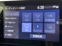 ハイブリッド　ダブルバイビー　ワンオーナー　純正インターナビ　禁煙車　フルセグＴＶ　ＥＴＣ２．０　トヨタセーフティセンス　前後ドライブレコーダー　純正ＬＥＤヘッドライト　ハーフレザーシート　前席シートヒーター　バックモニター（15枚目）