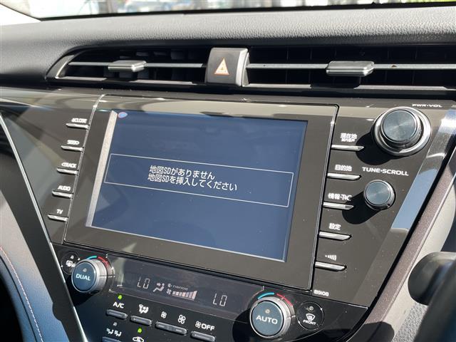 カムリ Ｇレザーパッケージ　トヨタセーフティセンス　純正８型ナビ　レーダークルーズコントロール　シートヒーター　バックカメラ　パワーシート　ヘッドアップディスプレイ　純正１８インチアルミホイール　ブラインドスポットモニター（25枚目）