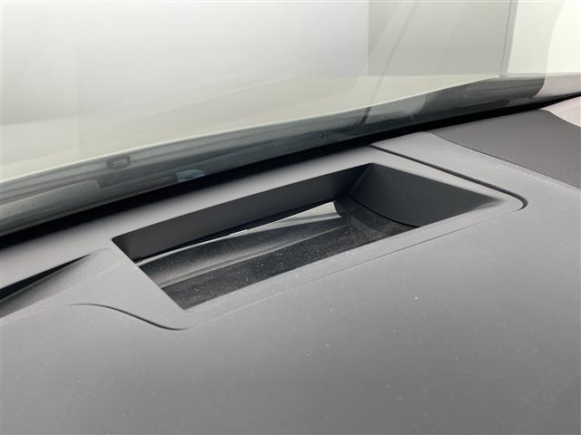 ＲＸ ＲＸ３００　バージョンＬ　純正１２．４型ナビ　三眼ＬＥＤヘッドライト　全方位カメラ　レーダークルーズコントロール　シートヒーター　全席　エアシート　バックカメラ　電動リアゲート　パワーシート　ヘッドアップディスプレイ（25枚目）