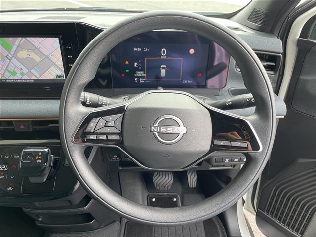 サクラ Ｘ　純正９型ナビ　全方位カメラ　バックカメラ　コーナーセンサー　純正アルミホイール　ＬＥＤヘッドライト　オートライト　ドライブレコーダー　ＥＴＣ　衝突軽減システム　フルセグ　Ｂｌｕｅｔｏｏｔｈ　スマートキ（42枚目）
