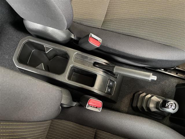 ジムニーシエラ ＪＣ　クルーズコントロール　シートヒーター　コーナーセンサー　純正１５インチアルミホイール　４ＷＤ　ＬＥＤヘッドライト　ダウンヒルアシストコントロール　ステアリングスイッチ　スマートキー　プッシュスタート（27枚目）
