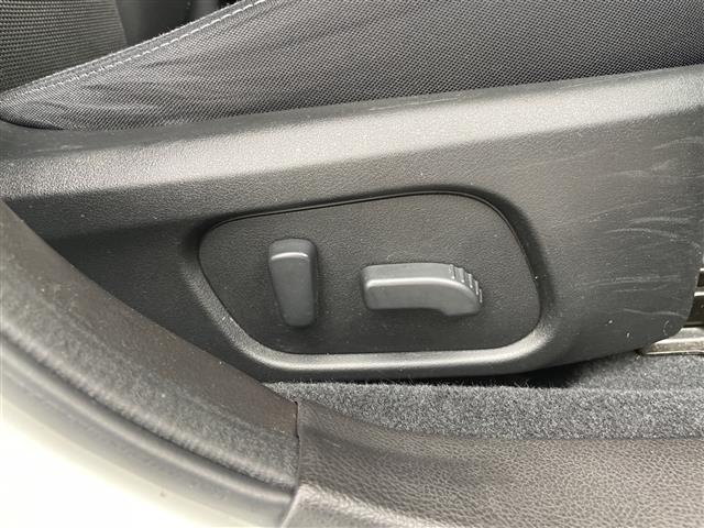 XV 2.0i-L アイサイト SDナビ レーダークルーズコントロール バックカメラ パワーシート 純正アルミホイール 4WD パドルシフト 衝突軽減システム フルセグ CD DVD Bluetooth ETC スマートキー(11枚目)