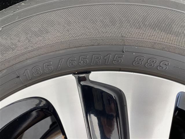 フリード+ G・ホンダセンシング 純正ナビ SDカードなし 両側パワースライドドア レーダークルーズコントロール バックカメラ 純正アルミホイール LEDヘッドライト レーンキープアシストドライブレコーダー ETC 衝突軽減システム(17枚目)