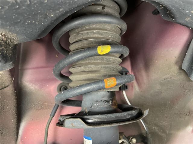 店舗にて現車の確認もいただけますので、お電話で在庫のご確認の上是非ご来店くださいませ！！店舗直通電話　　　０５２−３０９−５１５２