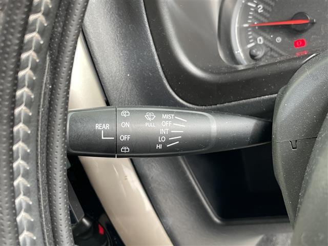 ジムニー ランドベンチャー 9型ディズプレイオーディオ ナビ機能なし 純正16インチアルミホイール ETC シートヒーター 5速MT リモコンキ ヘッドライトウォッシャー パワーウィンドウ パワーステアリング Bluetooth(21枚目)