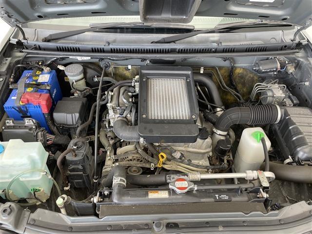 ジムニー ランドベンチャー 9型ディズプレイオーディオ ナビ機能なし 純正16インチアルミホイール ETC シートヒーター 5速MT リモコンキ ヘッドライトウォッシャー パワーウィンドウ パワーステアリング Bluetooth(70枚目)
