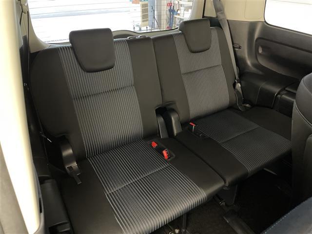 ヴォクシー ZS 純正9型ナビ フリップダウンモニター 両側パワースライドドア バックカメラ 純正アルミホイール LEDヘッドライト ドライブレコーダー 衝突軽減システム フルセグTV CD DVD スマートキー(16枚目)