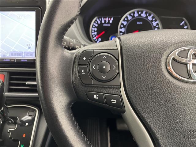 ヴォクシー ZS 純正9型ナビ フリップダウンモニター 両側パワースライドドア バックカメラ 純正アルミホイール LEDヘッドライト ドライブレコーダー 衝突軽減システム フルセグTV CD DVD スマートキー(23枚目)