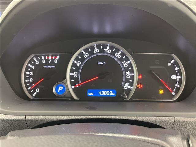 ヴォクシー ZS 純正9型ナビ フリップダウンモニター 両側パワースライドドア バックカメラ 純正アルミホイール LEDヘッドライト ドライブレコーダー 衝突軽減システム フルセグTV CD DVD スマートキー(26枚目)