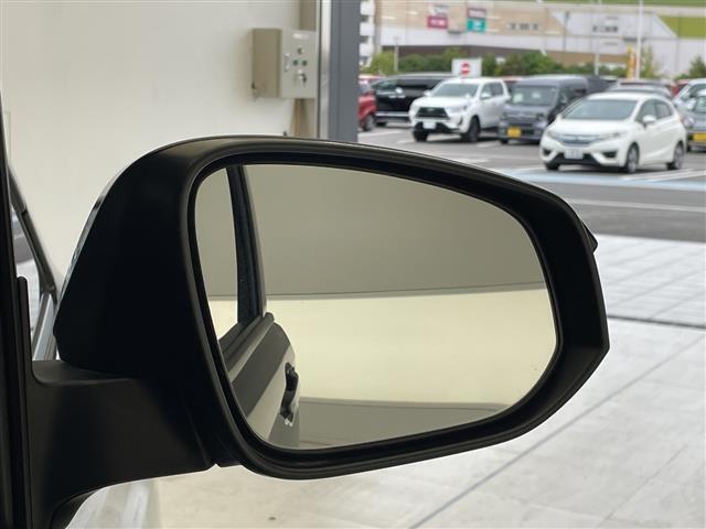 ヴォクシー ZS 純正9型ナビ フリップダウンモニター 両側パワースライドドア バックカメラ 純正アルミホイール LEDヘッドライト ドライブレコーダー 衝突軽減システム フルセグTV CD DVD スマートキー(73枚目)