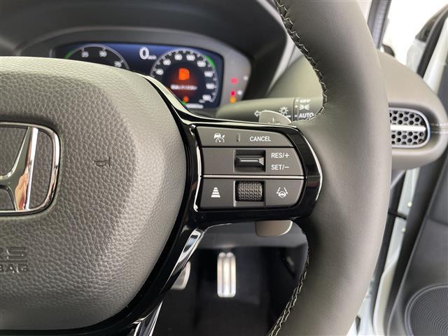 ZR-V e:HEV Z 登録済未使用車 プレミアムサウンドBOSE 純正9型ディズプレイオーディオナビ 全方位カメラ レーダークルーズコントロール シートヒーター バックカメラ 電動リアゲート パワーシート ワイヤレス充電機(23枚目)